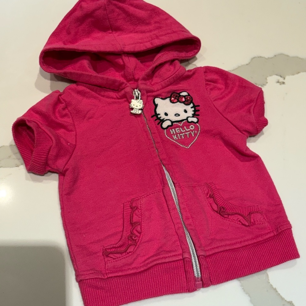 Vintage 2013 Sanrio Hello Kitty Fuchsia Kids short sleeve Hoodie 6/9 mo